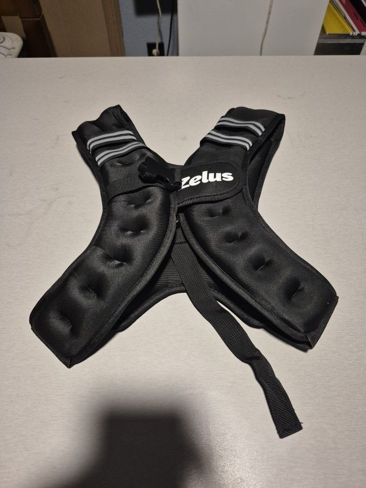 Zelus 12 Lb Weighted Vest