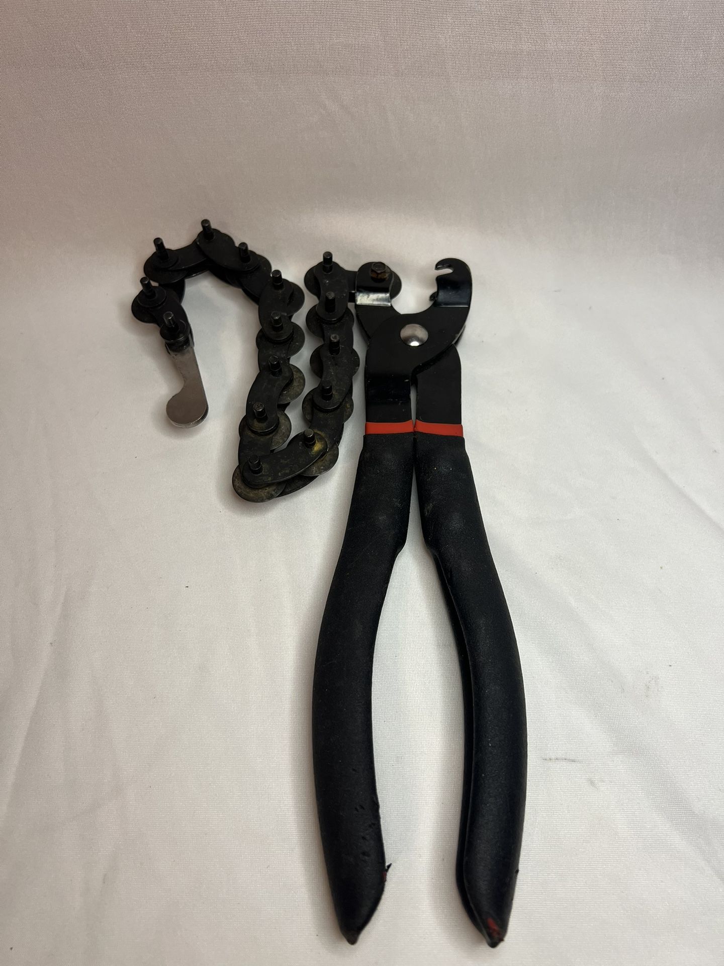 Oil Filter Chain Wrench / Llave de cadena para filtro de aceite