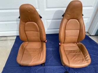 Pair of Porsche 911 Motorized Seats