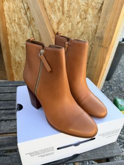 Women shoes