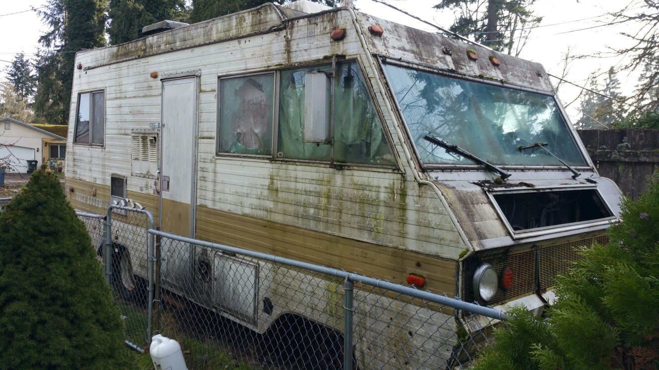 1974 pace Arrow XL FREE MUST BE TOWED ASAP