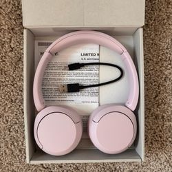 WH-CH520 Wireless Headphone with Microphone - Pink