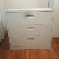3 Drawer File Cabinet 
