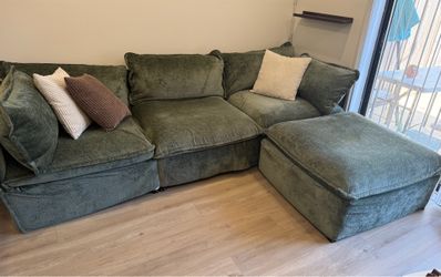 Couch / sectional