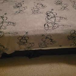 Sale Box Spring. Se Vende Base Para Cama 