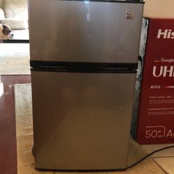 Kenmore Mini Refrigerator And Freezer