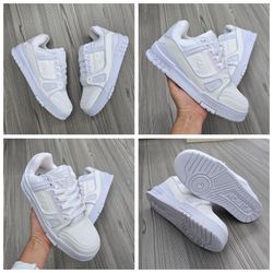 I sale Shoes Ask Me!! 