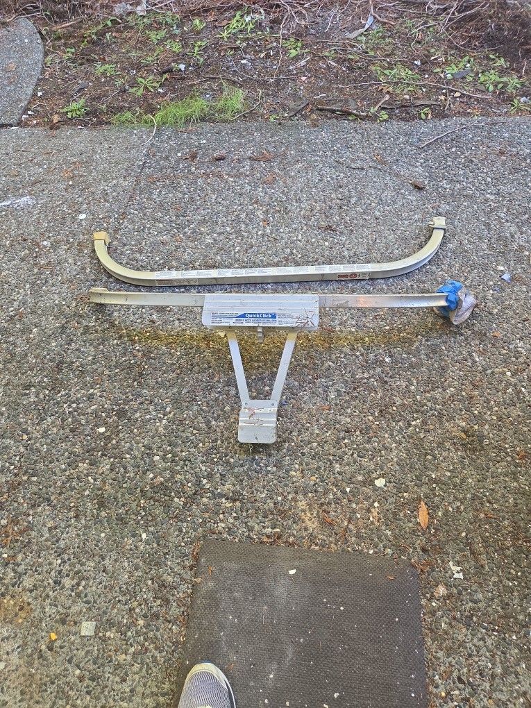 Ladder Stabilizer With Extra Spread Bar