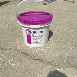 Pro Team Supreme Plus 20lbs