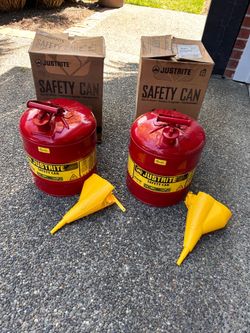 5 Gallon JUSTRITE Safety Gas Can