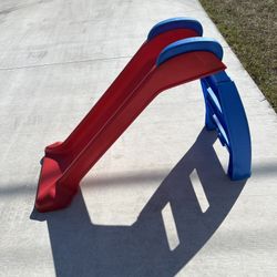 Bike And Slide / Bicicleta Y Resbaladera 