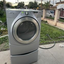 Whirlpool Duet Steam Dryer Large Capacity 