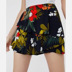 ZARA Basic Tropical Floral Ruffle Frill Bermuda Shorts Skort
