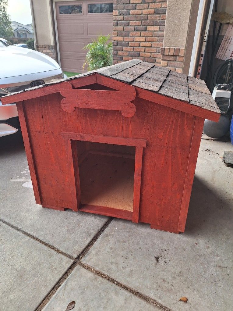 Large Dog House 