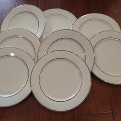 Set Of 8 Plates
