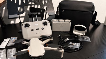DJI Mini 2 fly more combo