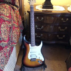 Fender Sub-Sonic Baritone Stratocaster 