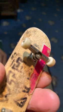 2” inch. Fun skateboard