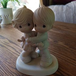 Precious  Moments  Porcelain  Love Kids