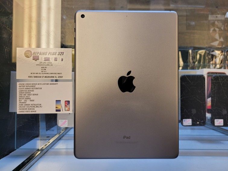 Black iPad 6 32gb Wi fi