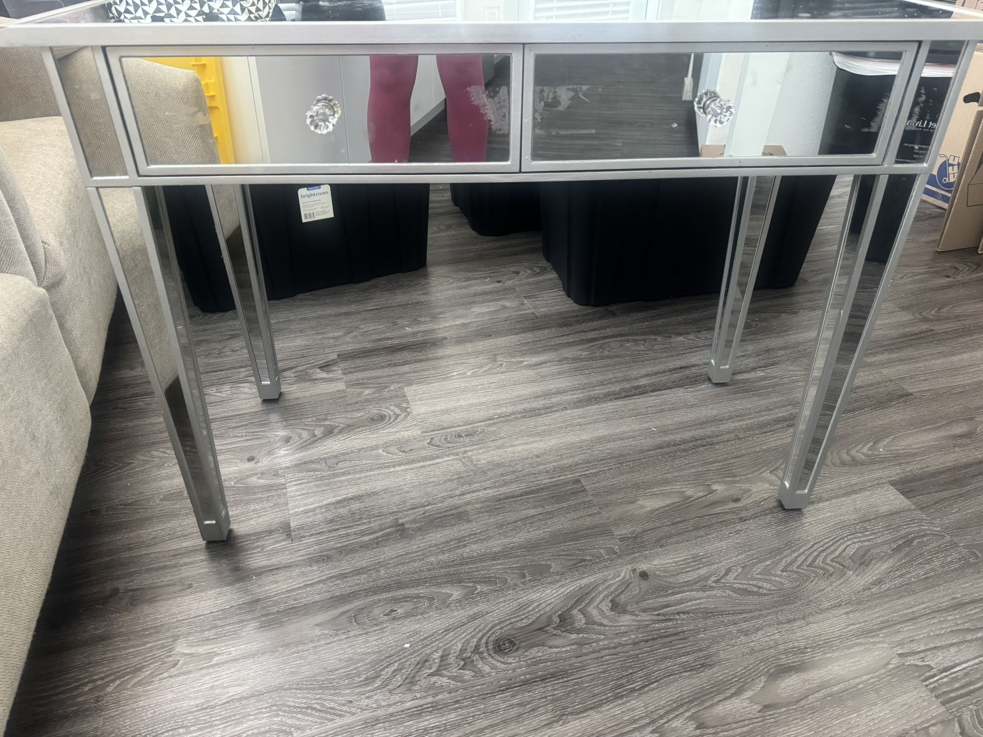 Mirror Table