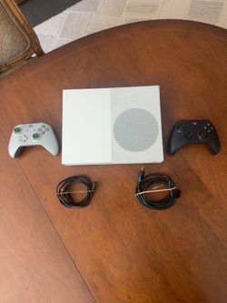 Xbox One S 1TB Console + 2 Controllers