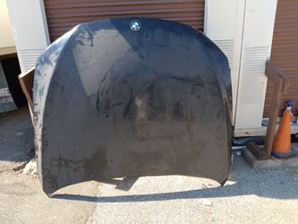 2009-2015 hood with accessories for bmw 7 Series OEM.