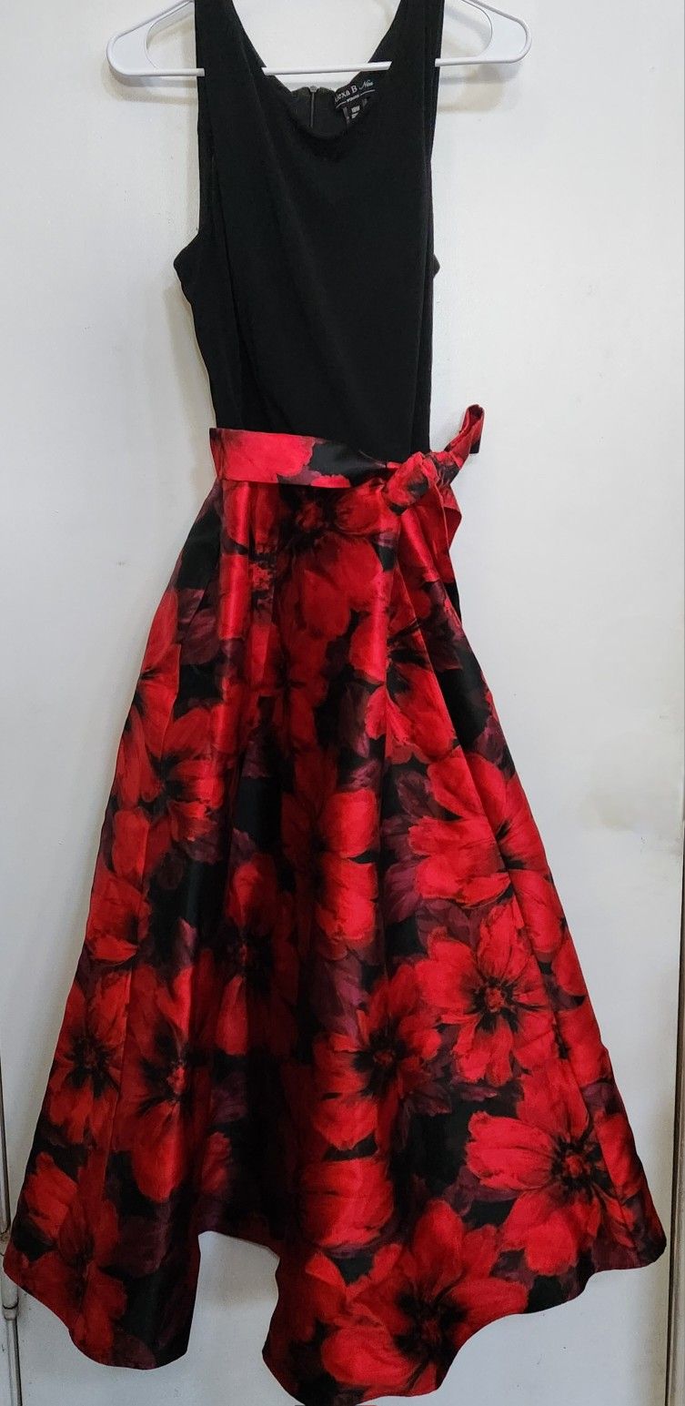 Alexa B. 18W Black Red Floral Sleeveless Dress