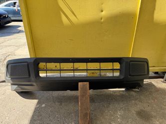 2022 - 2024 FORD MAVERICK FRONT LOWER BUMPER COVER OEM
