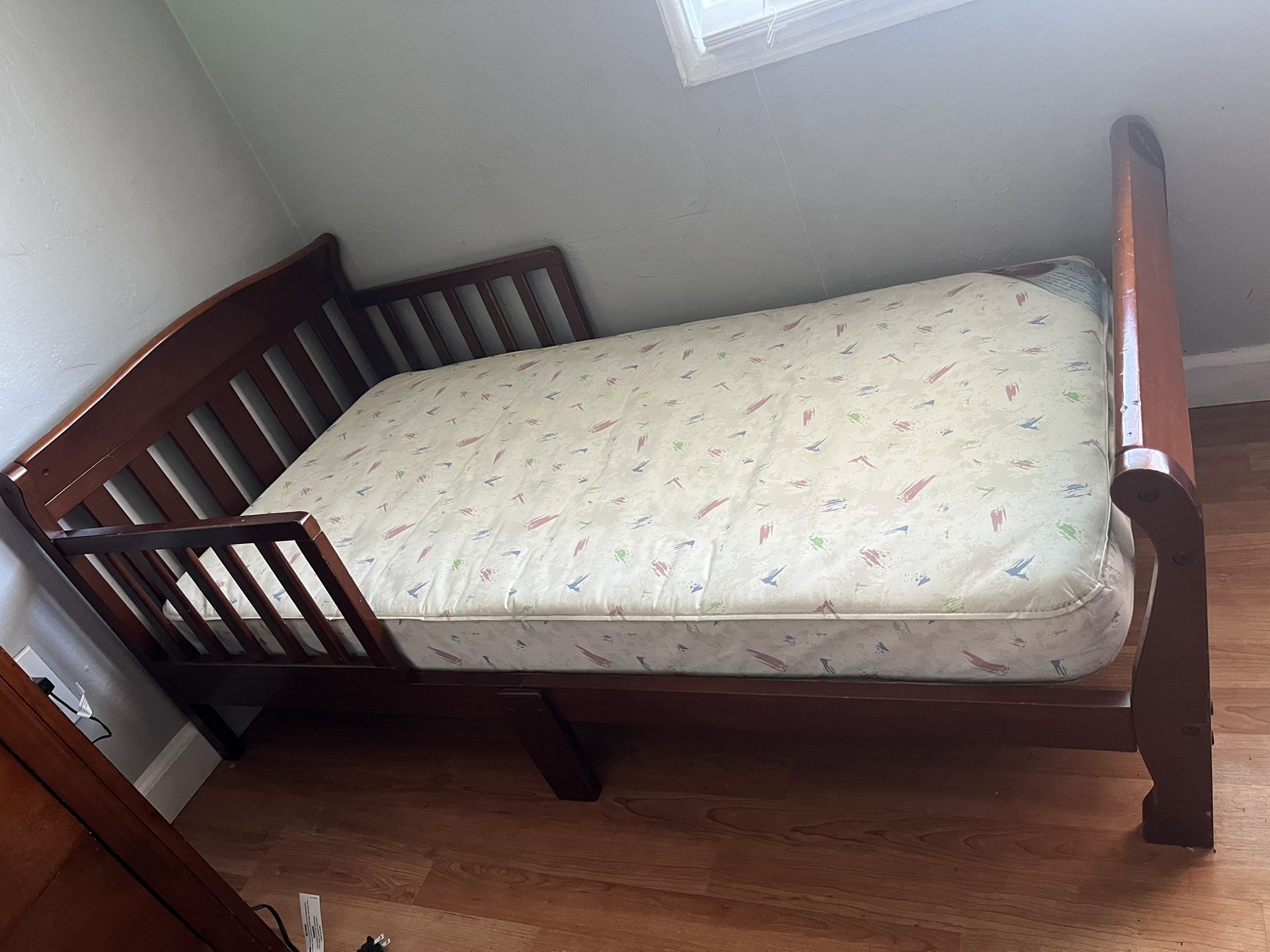Toodler Bed