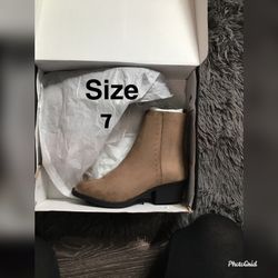 Women boots