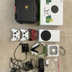 Xbox Series S Bundle – 3 Controllers, Turtle Beach Headset, 2TB Storage, More! 