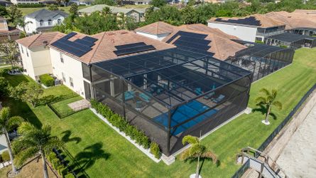 Pool enclosure