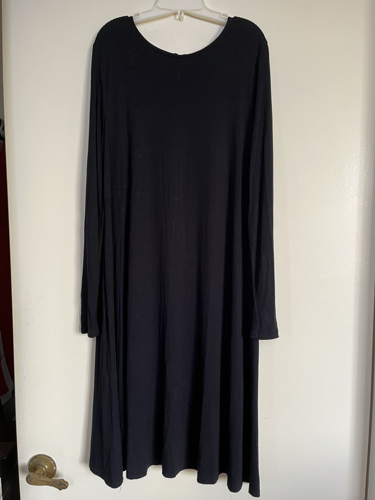 Black Dress Size M
