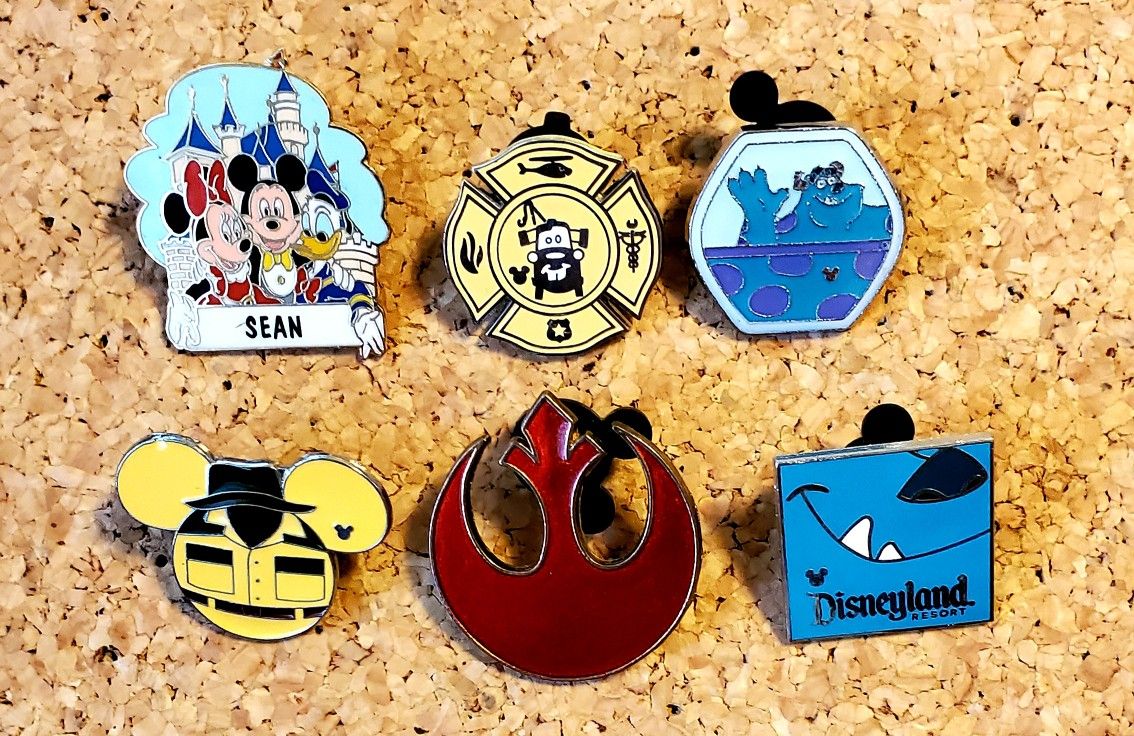 Lot of Disney Trading Pins. Lot 85