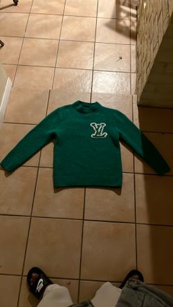 Louis Vuitton sweater Louis Vuitton Sneakers with a Louis Vuitton Sweater