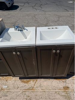 Bathroom, Cabinets