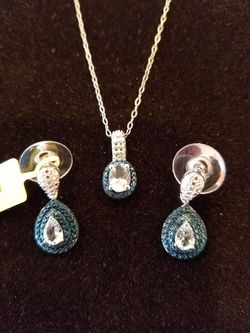 Genuine Aquamarine necklace and earrings set