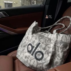 ALO TOTE BAG