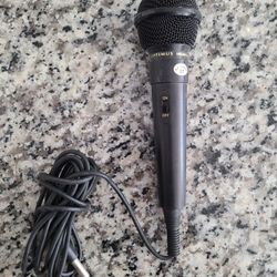 Microphone 