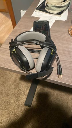 A10 Head Phones 