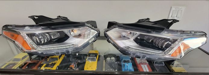 Genuine GM Traverse LED Headlight Assembly Set 2018–2021 (LT/LS/LTZ)