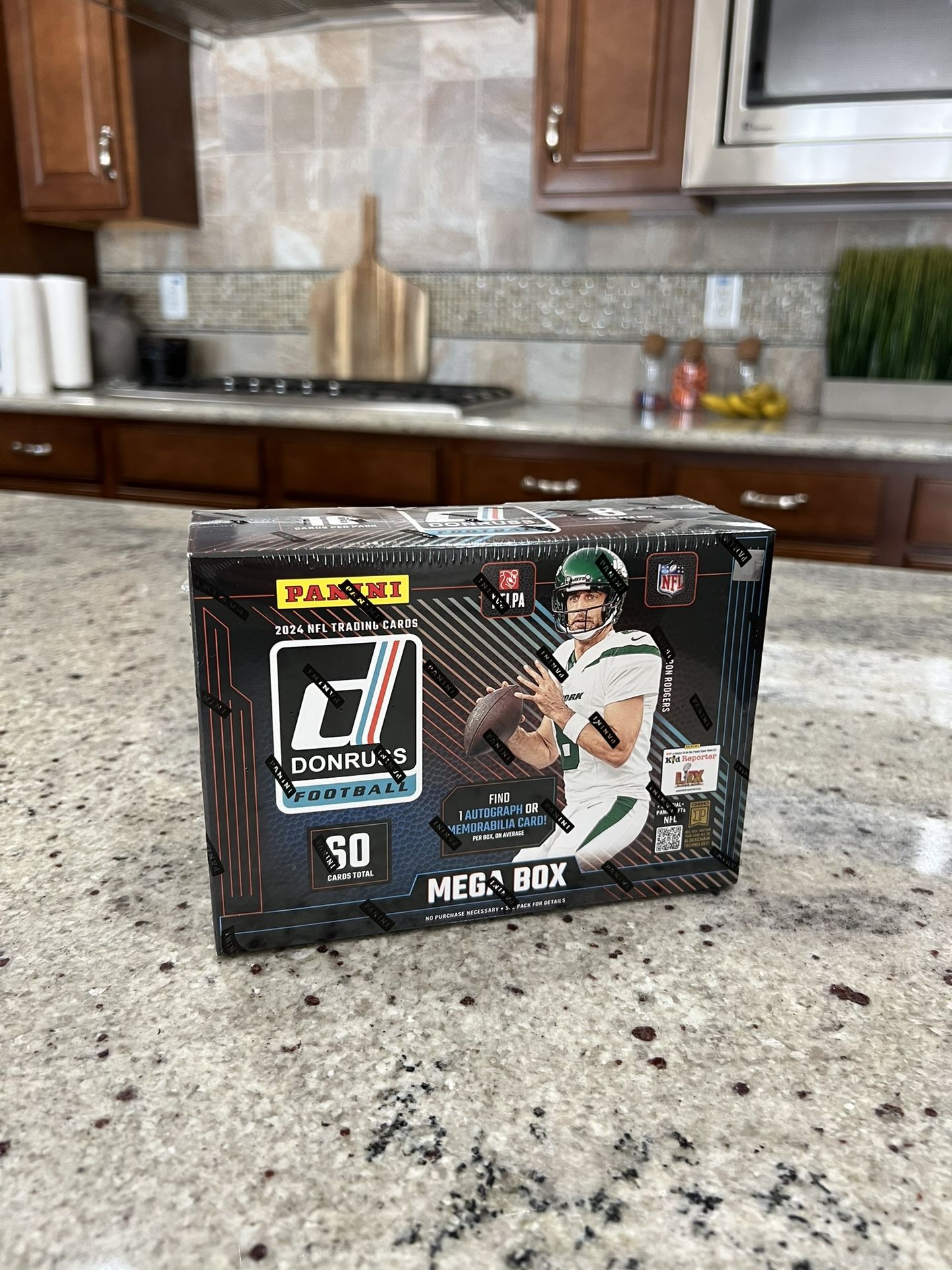2024 Donruss Football Mega Box @ Retail Cost Trading cards