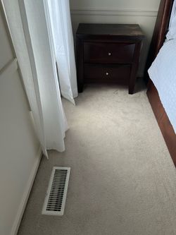 Dark wood 2 drawer night stand / end table