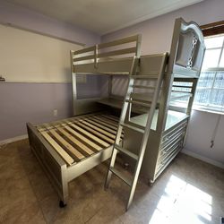 Bunkbed  Full And Twin