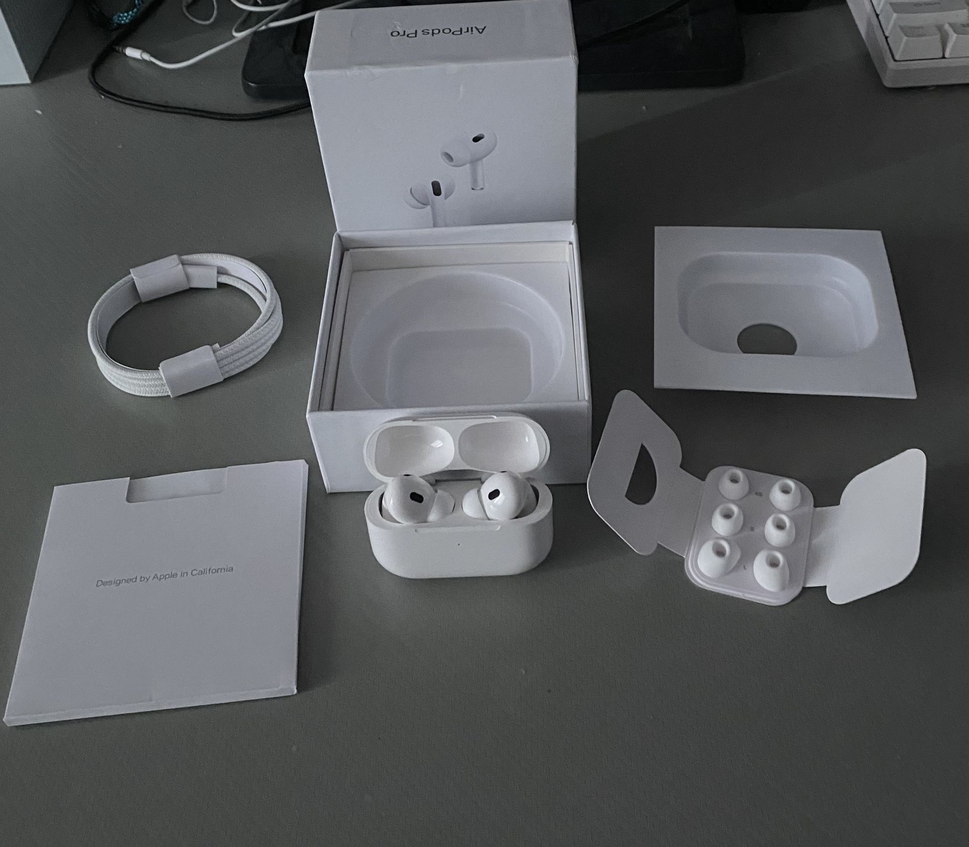 Apple AirPods Pro 2nd Generation
