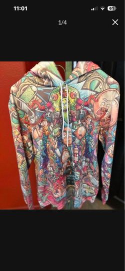 New Rick and Morty hooded sweatshirt size S ( runs big) unisex