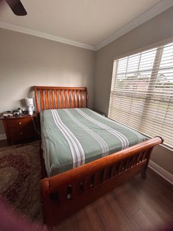 Wood bed full size bed frame