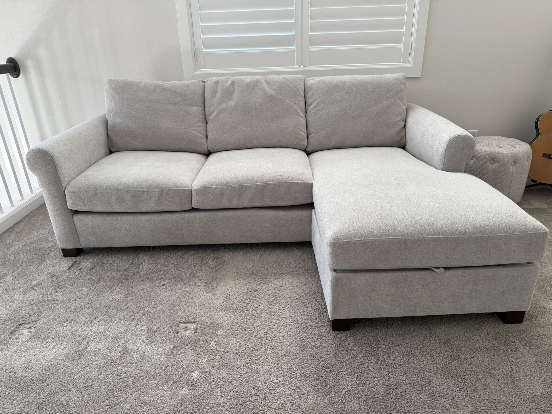 Benicia Roll-Arm Lounger Sofa