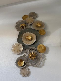 Metal Flower Wall Art Sculpture